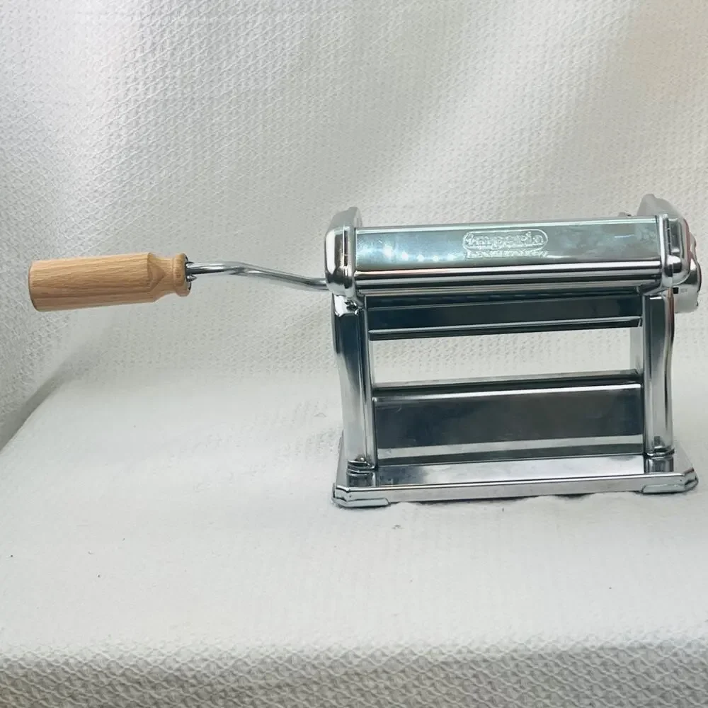 Imperia SP150 Pasta Machine Made in Italy Chrome w Cutter Clamp Crank in Box